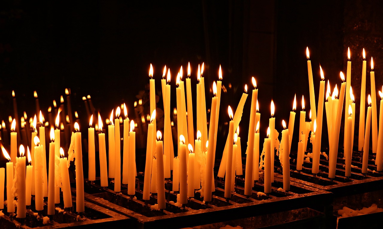 candles-4298297_1280